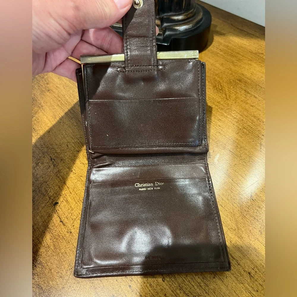 Christian Dior Vintage kiss lock wallet